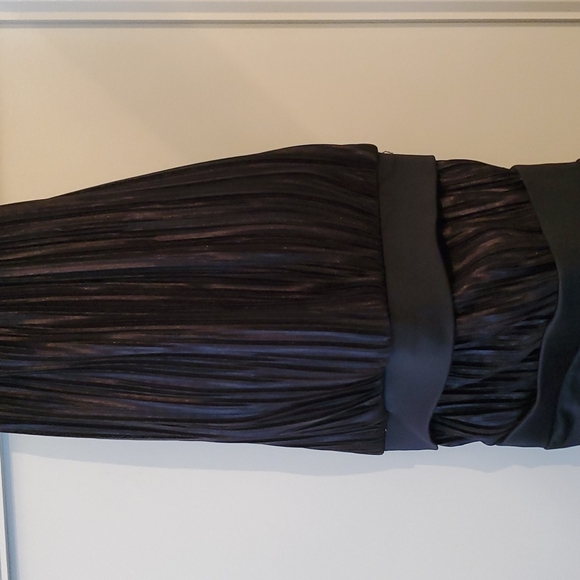 NEW Women's Sexy Halter One Piece Swimsuit MEDIUM - Picture 5 of 10